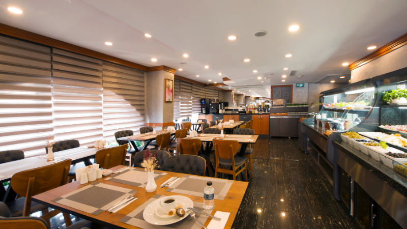 Restorant Four Seven Hotel